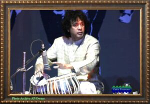 Read more about the article “Music Maestro Zakir Hussain Dies Of Pulmonary Fibrosis”